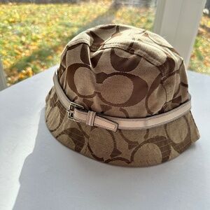 COACH bucket hat in tan 100% authentic